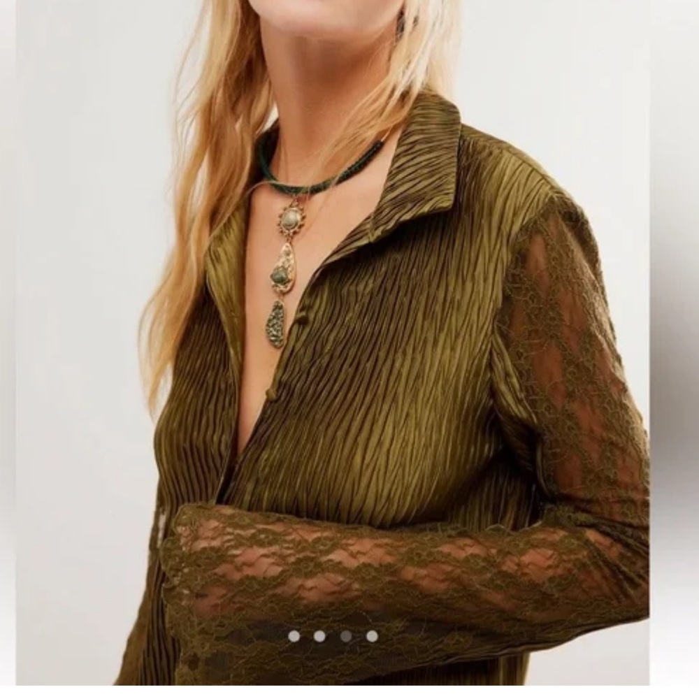 Pleated New Free People Next Dimension Button Down Shirt- Weeping Willow size M - Picture 2 of 11